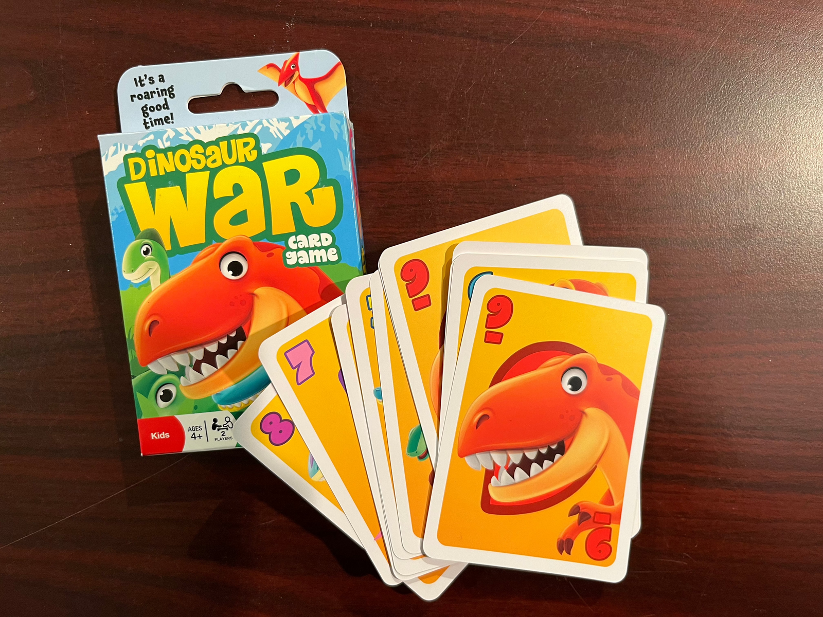 Dinosaur War card game