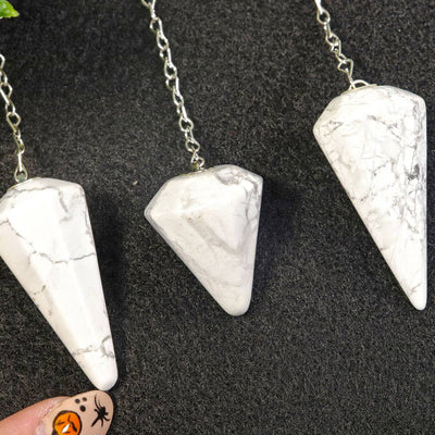 White Howlite Pendulum